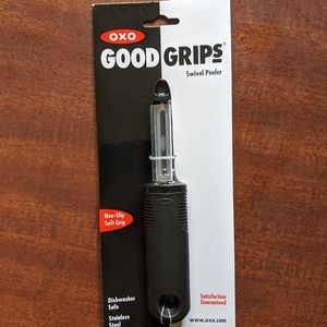 New OXO Good Grips Swivel Peeler